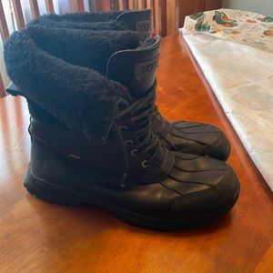 Black Men’s Ugg Winter Boot Size 12
